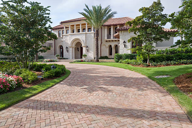 Best Driveway Resurfacing Pavers  in Belcourt, ND